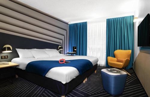 Avignon Hotel | Discover ibis Styles Avignon Sud: Pet-Friendly Getaway