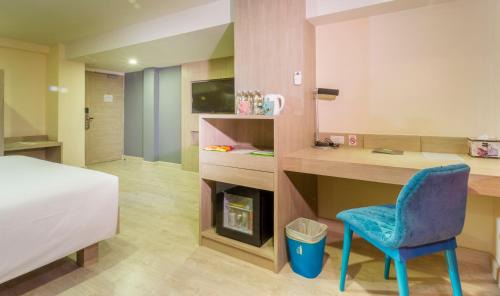 Khlong Toei Hotel | Discover Ibis Styles Bangkok Sukhumvit 50: Family-Friendly Stay