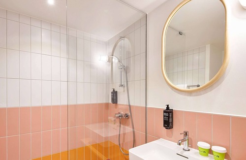 Bayreuth Hotel | Stylish ibis Styles Bayreuth with Spa and Breakfast Options