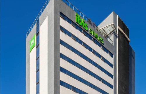 Belem Hotel | Oceanfront Ibis Styles Belém Hangar - Pet Friendly & Pool