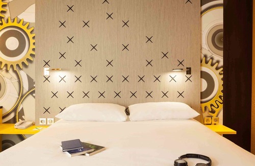 Besancon Hotel | Experience Comfort at ibis Styles Besançon with Pool & Spa