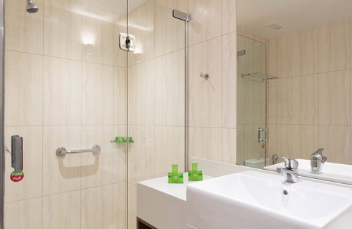 Aguas Belas Hotel | Exceptional ibis Styles Curitiba Aeroporto with Spa & Dining
