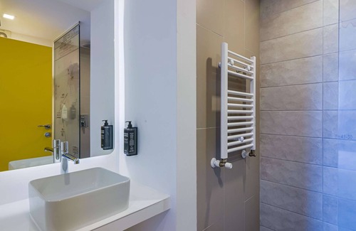 Otopeni Hotel | Convenient ibis Styles Bucharest Airport with Great Amenities