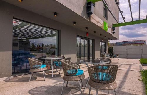 Otopeni Hotel | Comfortable Stay at Ibis Styles Bucharest Airport Hotel