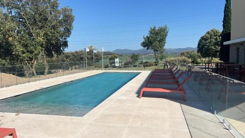 Cabries Hotel | Stylish ibis Styles Cabriès Aix-en-Provence TGV Awaits