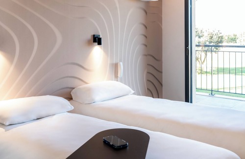 Cabries Hotel | Discover Ibis Styles Cabriès Aix-En-Provence TGV - Top Rated!