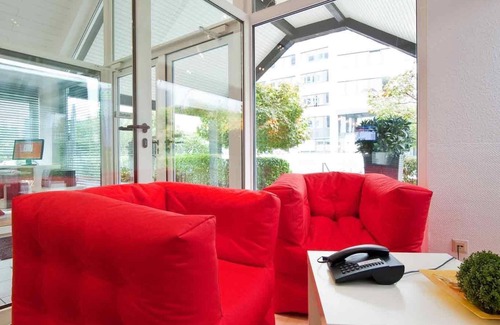 Hammfeld Hotel | Comfortable ibis Styles Düsseldorf - Neuss with Family Amenities