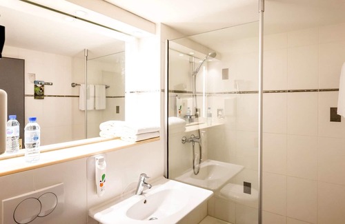 Douai Hotel | Discover ibis Styles Douai Gare with Spa & Family Amenities