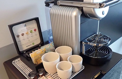 Carouge Hotel | Comfortable Ibis Styles Genève Carouge with Spa & Dining