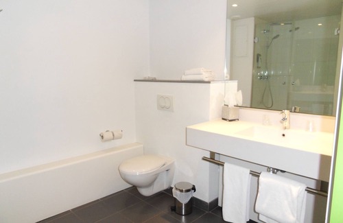 Quartier Hyper-Centre Hotel | Discover ibis Styles Grenoble Centre Gare with Spa & Breakfast