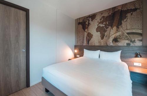 Hyeres City Centre Hotel | Relaxing Ibis Styles Hyères Rooftop & Spa with Hot Tub