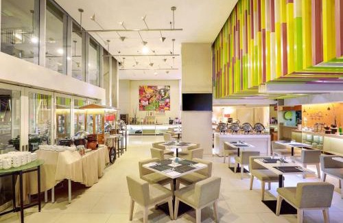 Gambir Hotel | Trendy 4-Star ibis Styles Jakarta Gajah Mada with Pool