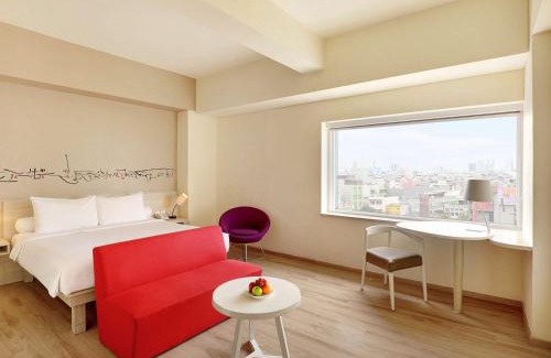 Gambir Hotel | Trendy 4-Star ibis Styles Jakarta Gajah Mada with Pool
