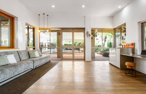 Karratha Hotel | Family-Friendly ibis Styles Karratha with Pool & Dining
