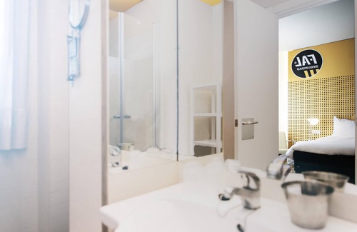 Arnedo Hotel | Discover ibis Styles La Rioja Arnedo with Pool & Spa