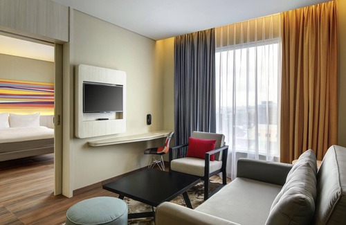 Makassar Hotel | Discover ibis Styles Makassar with Pool and Family Amenities