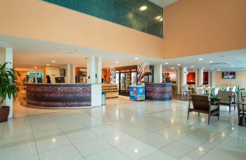 Centro Hotel | Comfortable ibis Styles Manaus: Pet-Friendly & Family-Ready