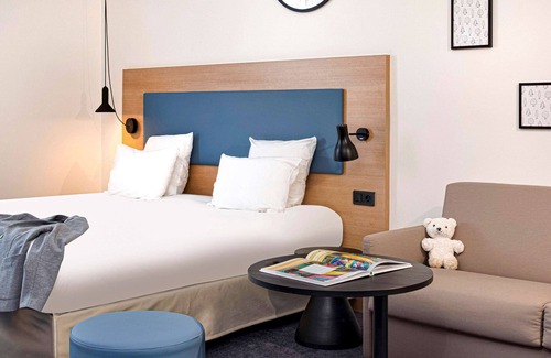Pannes Hotel | Relax at ibis Styles Montargis Arboria with Pool & Spa