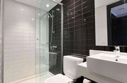 Punta Carretas Hotel | Stylish ibis Styles Montevideo Biarritz Hotel with Spa