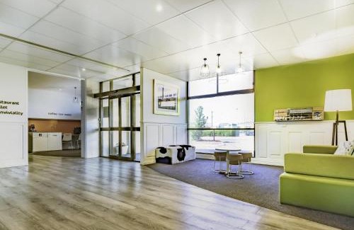 Mount Isa City Hotel | Discover ibis Styles Mt Isa Verona - 4-Star Family Retreat