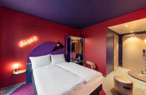 Neuperlach Hotel | Discover ibis Styles Muenchen Perlach: Pet-Friendly Comfort