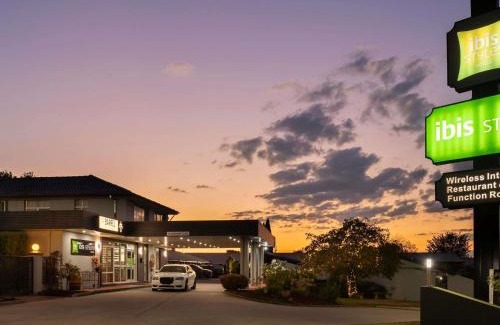 Orange East Hotel | Experience Comfort at ibis Styles Orange: 4-Star Getaway