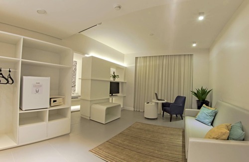 Parauapebas Hotel | Enjoy Comfort at Ibis Styles Parauapebas with Pool & Dining