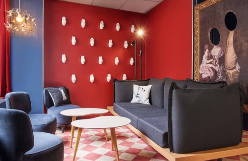 14th Arrondissement Hotel | Discover ibis Styles Paris Alésia Montparnasse's Unique Amenities