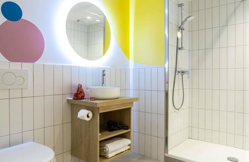 Saint-Denis Hotel | Comfortable ibis Styles Paris Saint Denis with Spa & Dining
