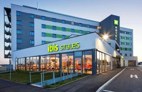 Parndorf Hotel | Pet-Friendly Stay at ibis Styles Parndorf Neusiedler See