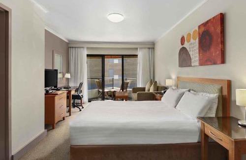 Port Macquarie Hotel | Pet-Friendly ibis Styles Port Macquarie with Ocean Views