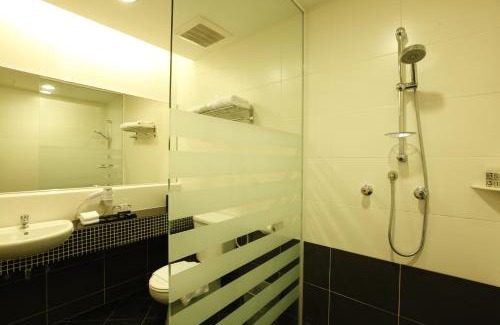 Sepang Hotel | Relax at ibis Styles Sepang KLIA - Family-Friendly Oasis