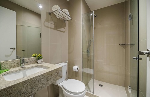 Central Zone Hotel | Discover Ibis Styles SP Centro: Family-Friendly Getaway