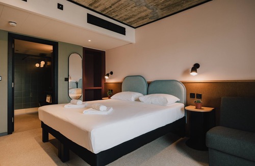 Qawra Hotel | Relaxing Getaway at Ibis Styles St. Paul's Bay Malta