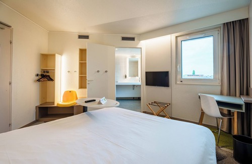 Plaine des Bouchers Hotel | Discover ibis Styles Strasbourg Stade de la Meinau Hotel