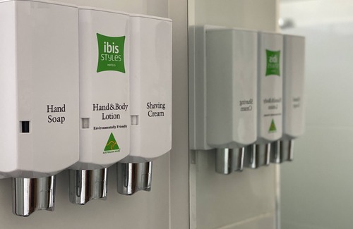 West Tamworth Hotel | Family-Friendly ibis Styles Tamworth with Pool & Spa