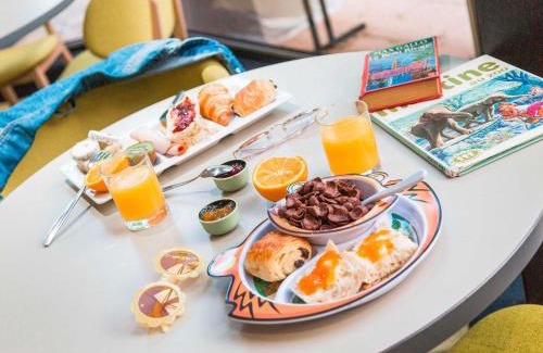 Chambray-les-Tours Hotel | Pet-Friendly ibis Styles Tours Sud with Pool & Restaurant