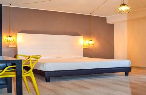 Trani Hotel | Comfortable Stay at ibis styles Trani with Breakfast & More