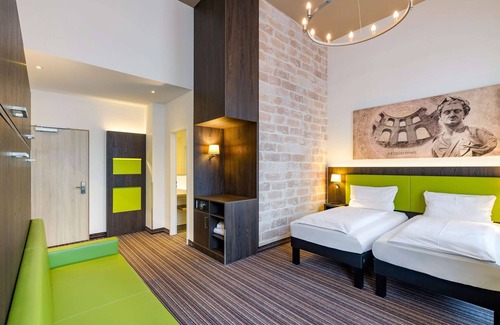 Mitte Hotel | Discover ibis Styles Trier: Family-Friendly with Pool Access