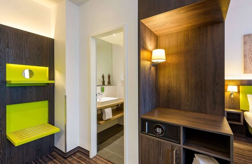 Mitte Hotel | Discover ibis Styles Trier: Family-Friendly with Pool Access