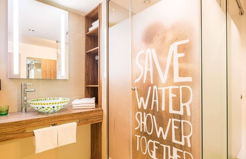 Vienna Hotel | Stylish Ibis Styles Wien City: Guest Rated 8.8/10