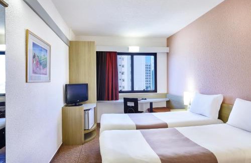 Taubate Hotel | Discover ibis Taubate: Pet-Friendly with Great Amenities