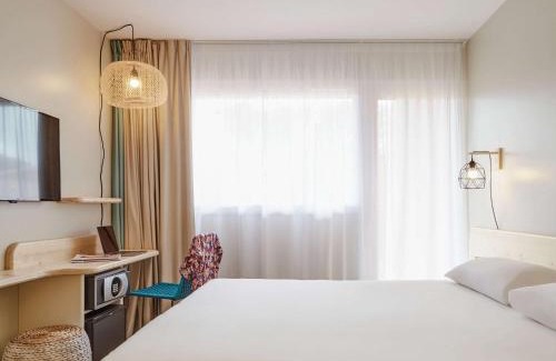 La Capte Hotel | Discover ibis Thalassa Hyeres Plage with Oceanfront Amenities