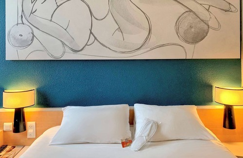 Tours Hotel | Eco-Friendly Escape at ibis Tours Nord with Spa and Dining