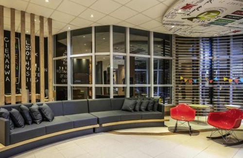 Uberaba Hotel | Budget-Friendly Stay at ibis Uberaba with Great Amenities