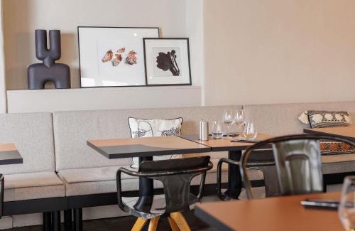 Valence Hotel | Discover ibis Valence Sud: Pet-Friendly Stay with Pool