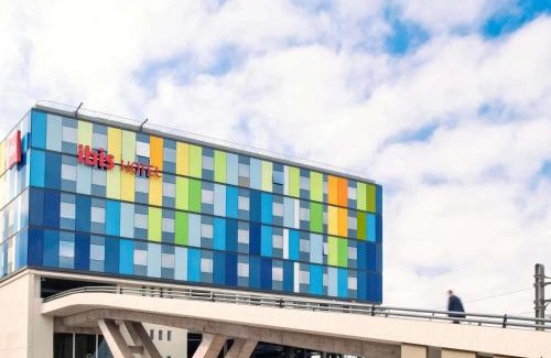 Valparaiso Hotel | Pet-Friendly ibis Valparaiso with Relaxing Hot Tub Amenities