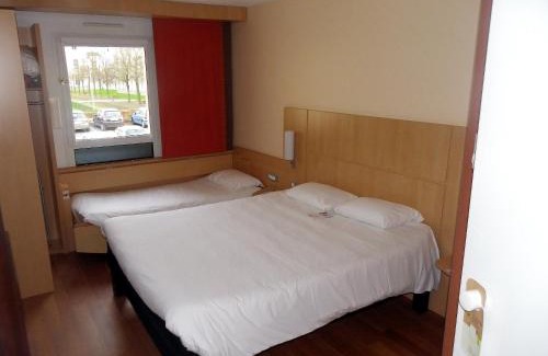 Vitre Hotel | Pet-Friendly Ibis Vitré Centre - Rated 8.3/10 for Comfort