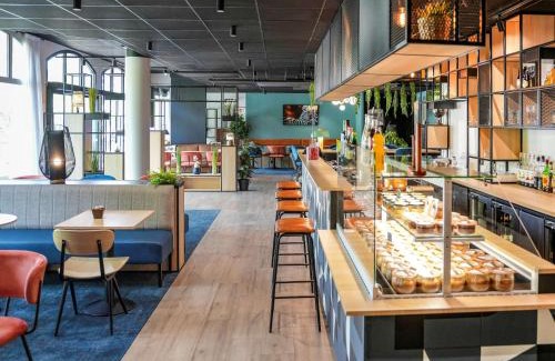 Vitre Hotel | Pet-Friendly Ibis Vitré Centre - Rated 8.3/10 for Comfort