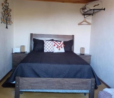 Conceicao do Ibitipoca House | Top-Rated IbitiAnJo Suites: Pet & Child Friendly Getaway